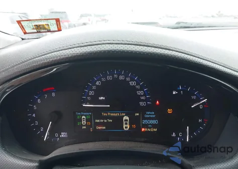 2016 Cadillac Xts W20 Livery Package z USA, uszkodzony, nr VIN 2G61U5S37G9116795